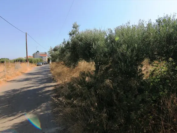 Land In Vrachasi, Greece (2.000 M²)