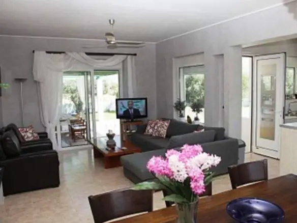 Business In Rhodes, Greece (640 M²)