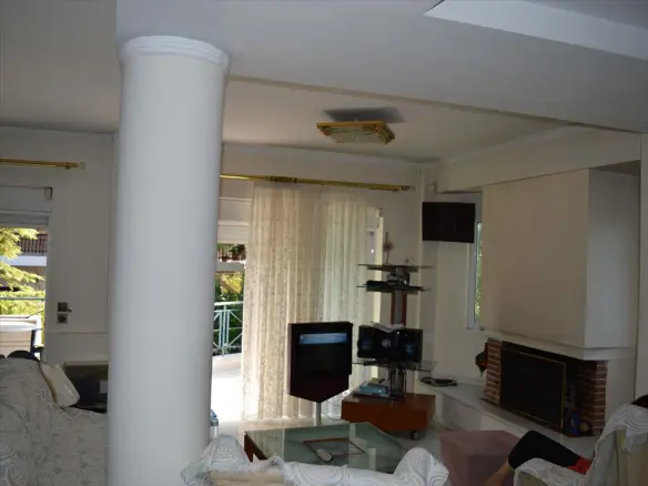 5-bedroom Detached House In Aigaleo, Greece (360 M²)