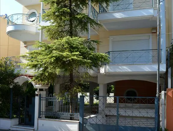 5-bedroom Detached House In Aigaleo, Greece (360 M²)