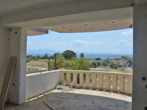 Business In Chalkida, Greece (270 M²)