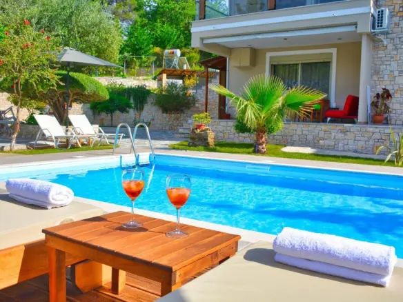 Villa In Corfu, Greece (340 M²)