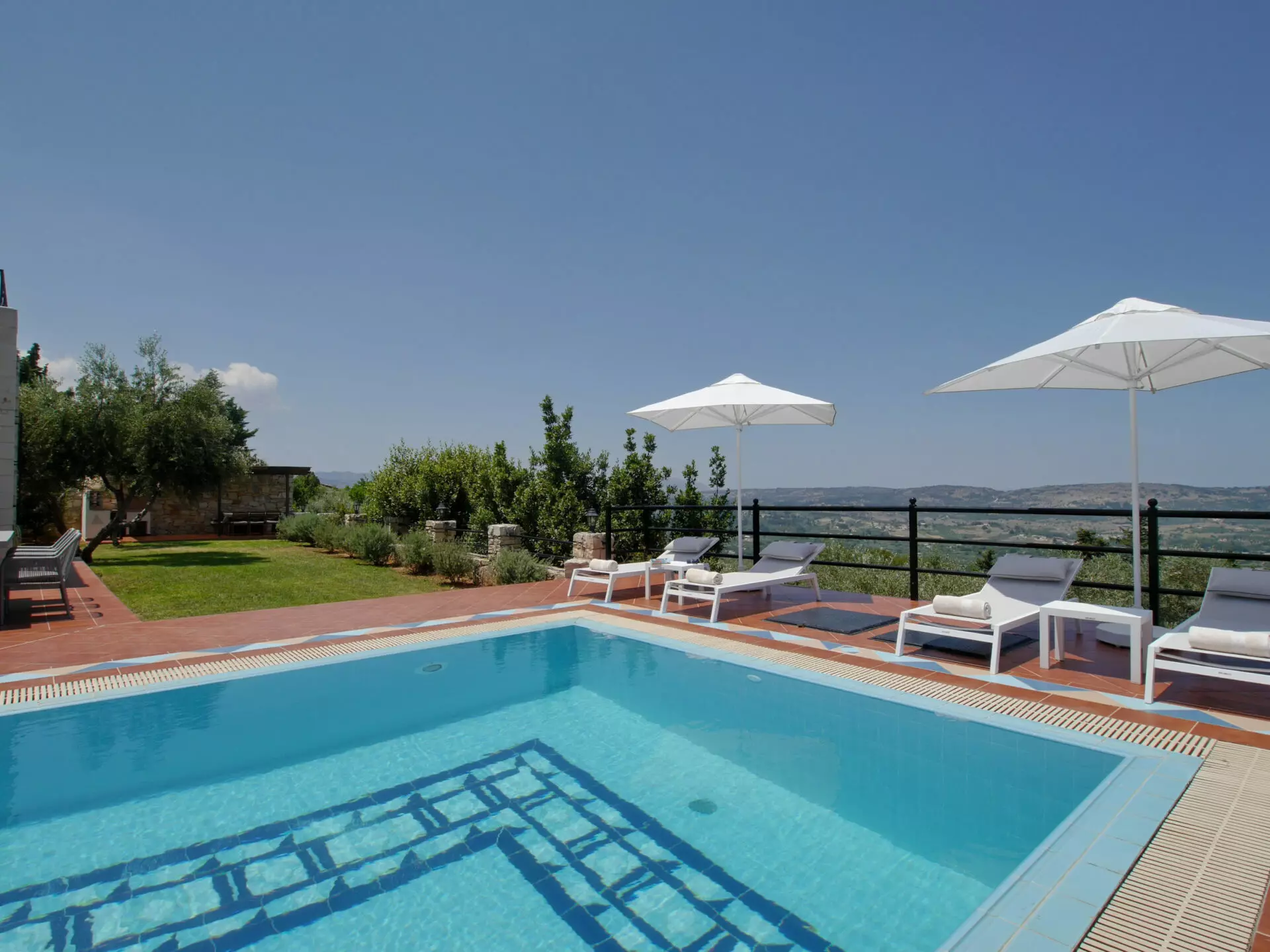 1602520124d5894bb585d06b07bb458e2cd1a318f6