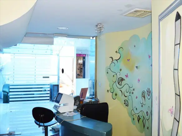 Commercial Property In Glyfada, Greece (90 M²)