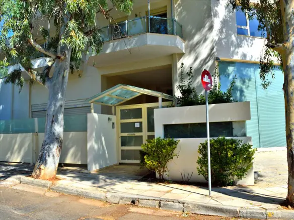 2-bedroom Flat In Chalandri, Greece (88 M²)