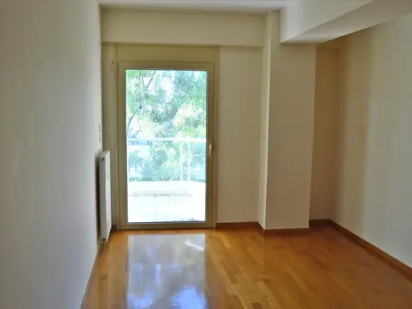 2-bedroom Flat In Chalandri, Greece (88 M²)