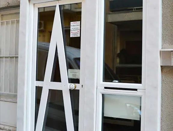 Commercial Property In Kaisariani, Greece (450 M²)