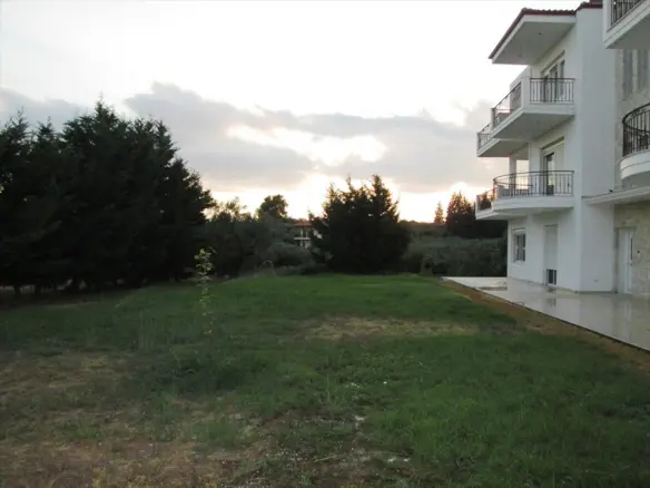 10-bedroom Detached House In Poligiros, Greece (460 M²)