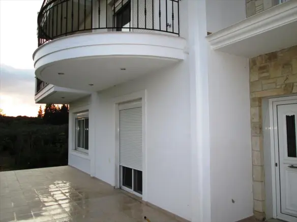 10-bedroom Detached House In Poligiros, Greece (460 M²)