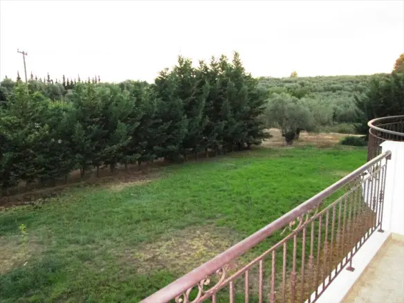 10-bedroom Detached House In Poligiros, Greece (460 M²)