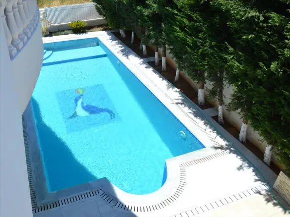 7-bedroom Villa In Kalivia Thorikou, Greece (500 M²)