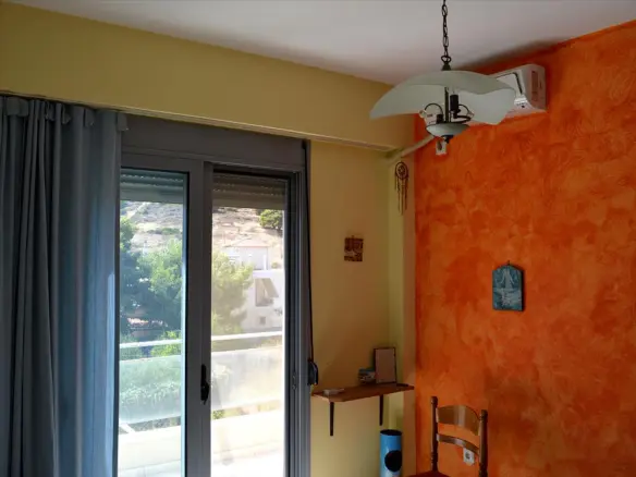 4-bedroom Maisonette In Kalivia Thorikou, Greece (180 M²)