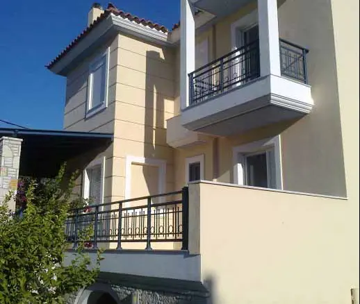 4-bedroom Maisonette In Megara, Greece (300 M²)