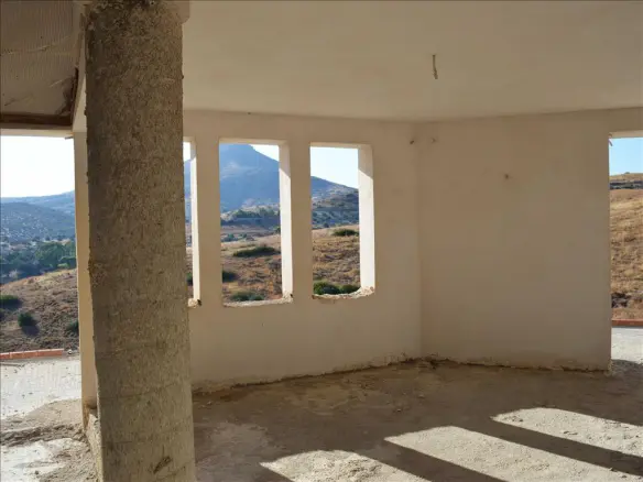 6-bedroom Detached House In Lavrio, Greece (580 M²)