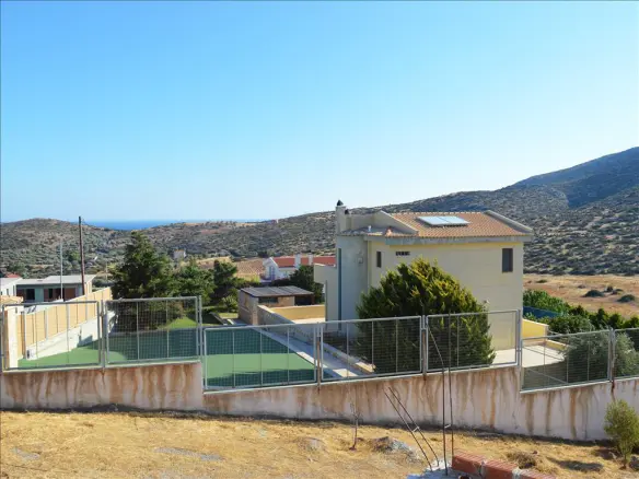 6-bedroom Detached House In Lavrio, Greece (580 M²)