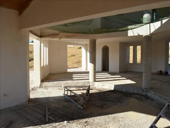 6-bedroom Detached House In Lavrio, Greece (580 M²)
