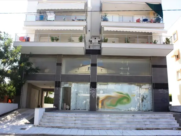 Commercial Property 194 M² Located In Thessaloniki Suburbs