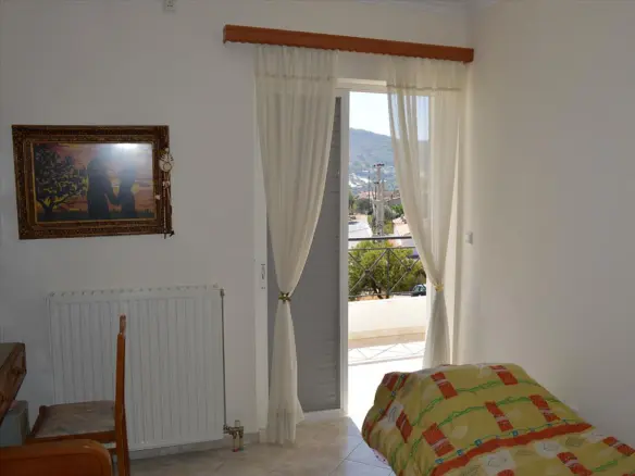 6-bedroom Detached House In Keratea, Greece (190 M²)