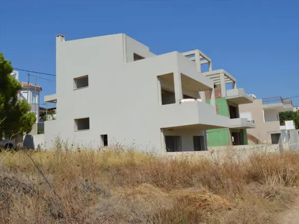 3-bedroom Maisonette In Markopoulo, Greece (198 M²)