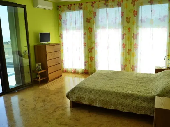 7-bedroom Villa In Kassandra, Greece (500 M²)