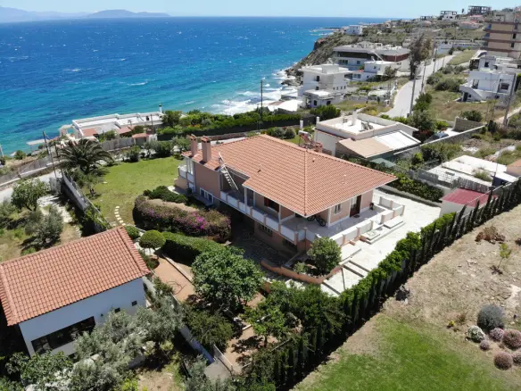 5-bedroom Detached House In Rafina, Greece (300 M²)