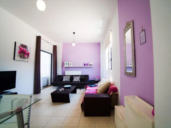 Hotel In Rethimno, Greece (600 M²)