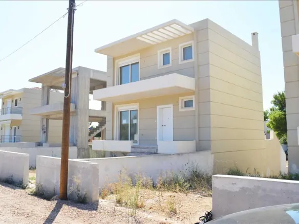 4-bedroom Maisonette In Artemida (loutsa), Greece (169 M²)