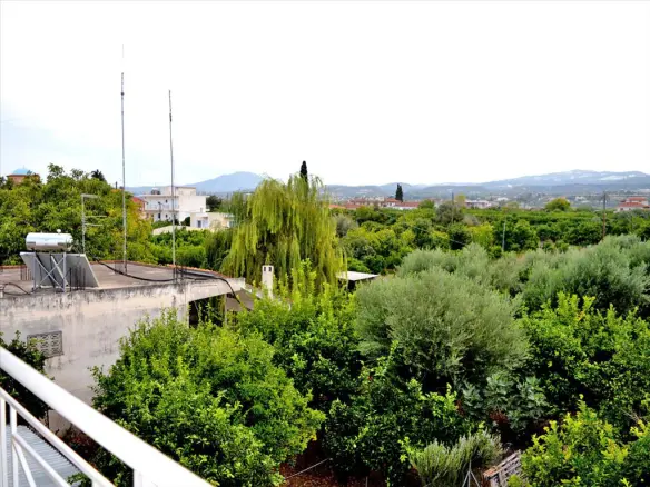 2-bedroom Flat In Velo, Greece (77 M²)