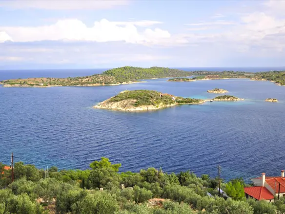 Villa In Sithonia, Greece (700 M²)