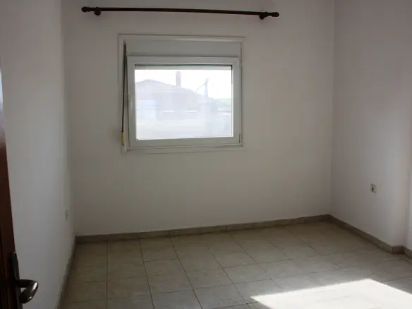 3-bedroom Detached House In Thermaikos, Greece (270 M²)