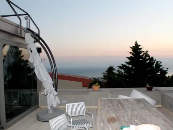 2-bedroom Maisonette In Voula, Greece (400 M²)