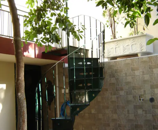 6-bedroom Detached House In Athens – Center – Center, Greece (250 M²)