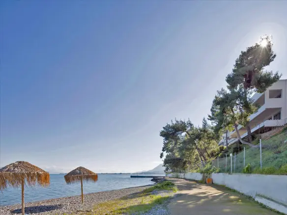 2-bedroom Maisonette In Agios Konstantinos, Greece (111 M²)
