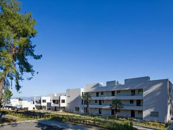 2-bedroom Maisonette In Agios Konstantinos, Greece (111 M²)