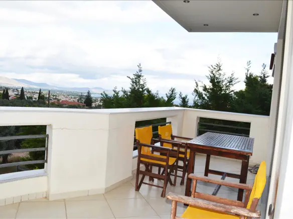 4-bedroom Detached House In Marathonas, Greece (265 M²)