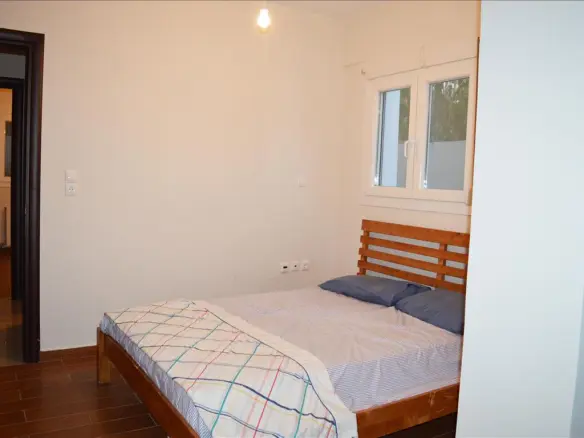 2-bedroom Flat In Kalivia Thorikou, Greece (76 M²)