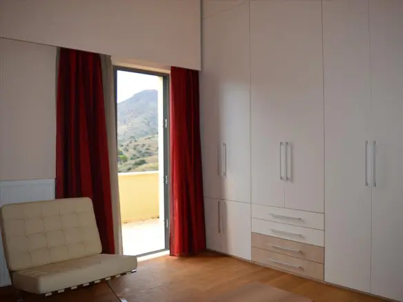 5-bedroom Detached House In Legrena, Greece (260 M²)