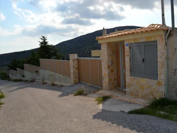 5-bedroom Detached House In Legrena, Greece (260 M²)