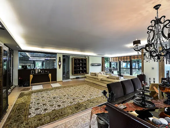 Villa In Pylea, Greece (800 M²)
