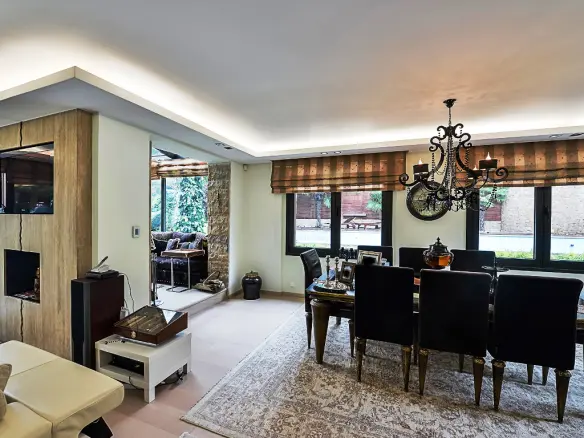 Villa In Pylea, Greece (800 M²)