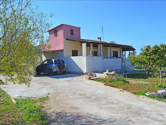 1-bedroom Detached House In Palaia Fokaia, Greece (85 M²)