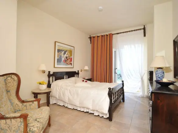 2-bedroom Villa In Corfu, Greece (250 M²)