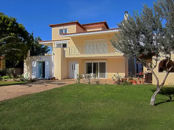 7-bedroom Detached House In Anavissos, Greece (290 M²)