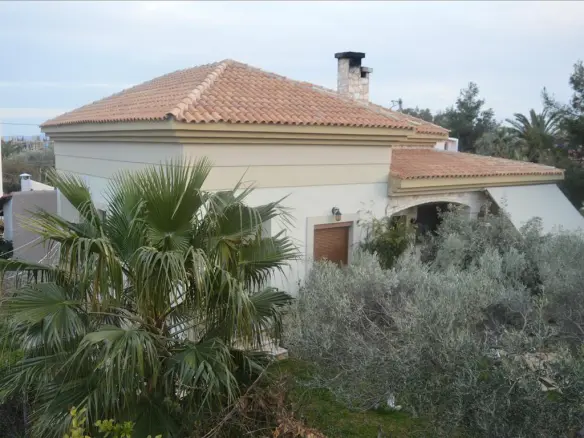 2-bedroom Detached House In Megara, Greece (290 M²)