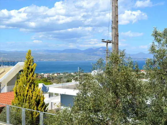2-bedroom Detached House In Avlida, Greece (120 M²)