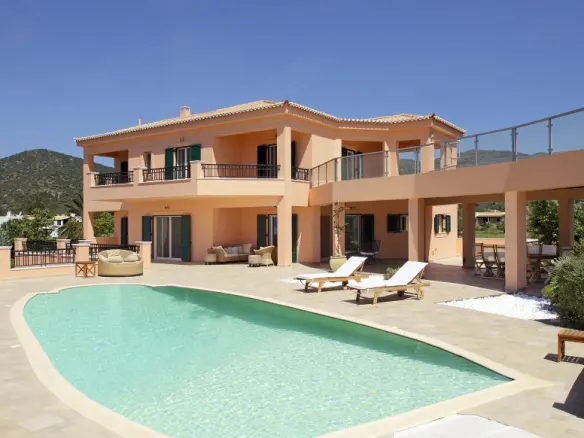 5-bedroom Villa In Ermioni, Greece (500 M²)