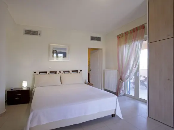 5-bedroom Villa In Ermioni, Greece (500 M²)