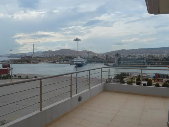 3-bedroom Maisonette In Center – Port, Greece (141 M²)
