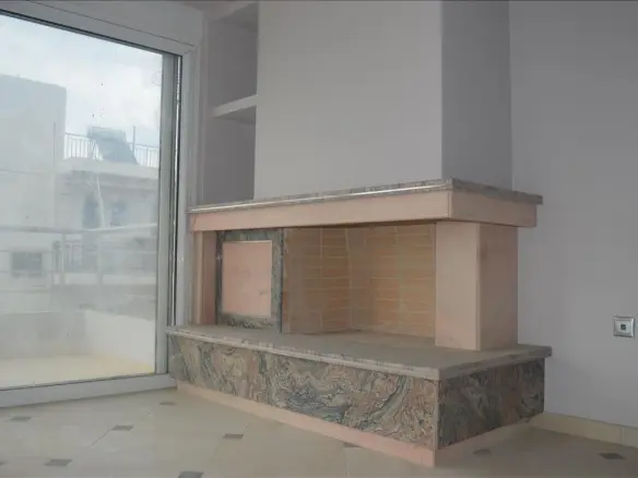 3-bedroom Maisonette In Center – Port, Greece (141 M²)