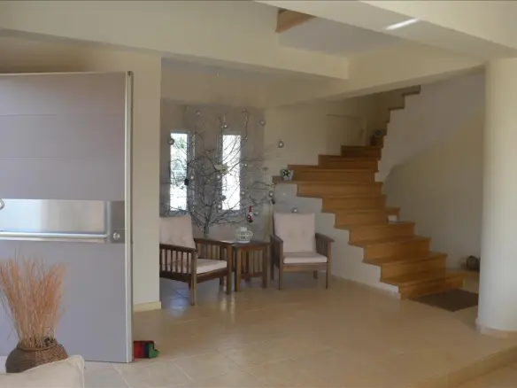 4-bedroom Maisonette In Loutraki-perachora, Greece (330 M²)